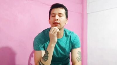 Soy el amante sexual y tragon de la verga grande rica y el culo rosita sabroso del novio de mi mejor