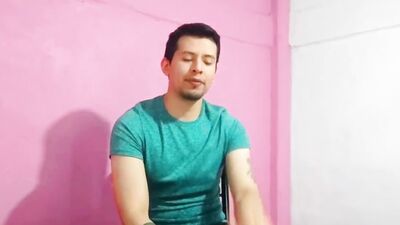 Soy el amante sexual y tragon de la verga grande rica y el culo rosita sabroso del novio de mi mejor