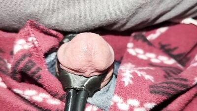 Soft to hard - hard to soft cumshot from estim