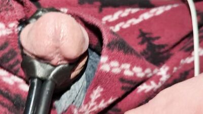 Soft to hard - hard to soft cumshot from estim
