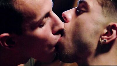 HotHouse - SUPER HOT JOCKS Barebacking In A Car