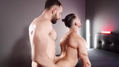 Cute_guy_gets_bareba...g_cock