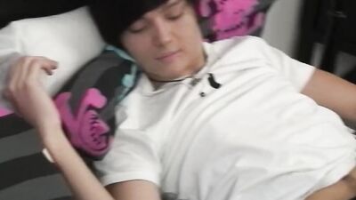Rocker Boyz - Cute Gay Teen Emo Boy Naked And Wanking