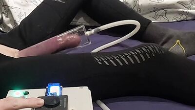 Pump and cum - Milked by the machine.