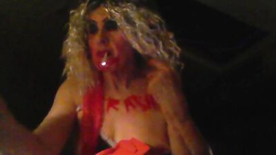 Sissy cumdump Sarah,shows how she likes to be fucked, masturbates, smokes, uses her mouth as her ashtray