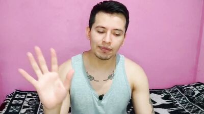 Desconocido me termina follando con sus 21cm de verga en el vapor del club deportivo -Relato sexual