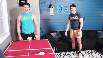 Fratboy Train Fucked By Hunks
