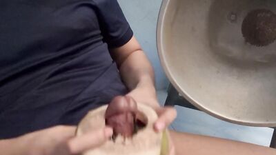 Thai guy make coconut milk.