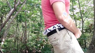 Jerking off in the woods, showing a little sagging in my favorite American Eagle AE boxers. Long edge session. Verbal