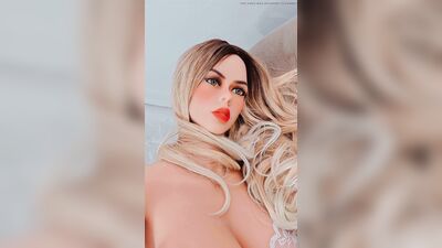 MEL DOLL SEXY