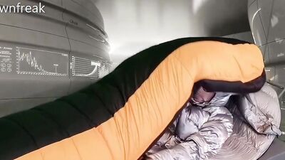 Humping Giant Sleepingbag and Super Puff Down Jacket