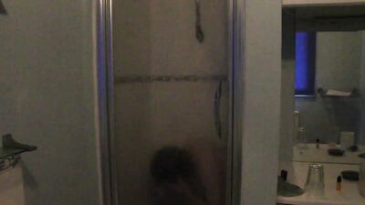 There's a spider in the shower watching me