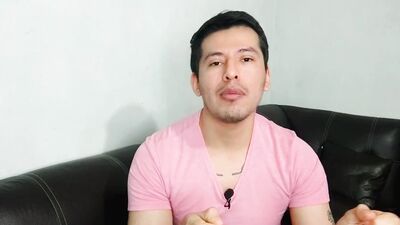 Recibo sexo oral del de 21 años de mi novia ! A las 3am en la sala a escondidas de mi mujer!