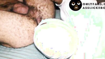 His girlfriend won't eat his ass because its "too hairy"