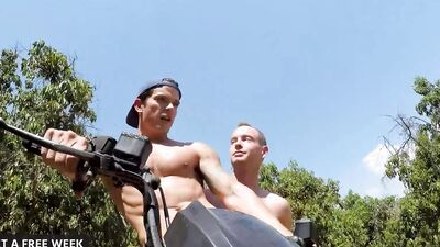 Muscly Dakota Payne Pulvarized By Hot Hunk - Trevor Ridge - NextDoorBuddies