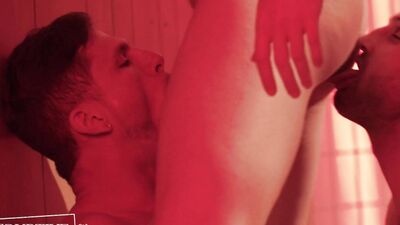Carter Woods Follows Crush to Bathhouse & Watches Raunchy DP Threesome - Disruptive