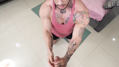 GUY SELECTOR - Muscular Men Bareback Fucking (Gay Game)