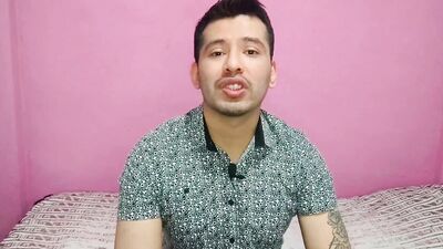 Mi verga de 23cm entrando en los culos de mi padrino y sus hijos colombianos ! Relato sexual
