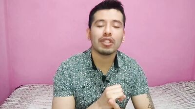 Mi verga de 23cm entrando en los culos de mi padrino y sus hijos colombianos ! Relato sexual