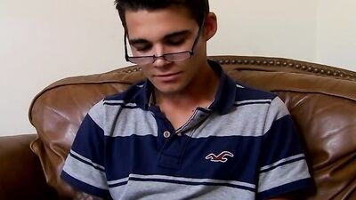 Hung nerdy amateur Mitchell Waters jerks off big dick solo