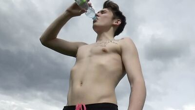 Handjob - Parkour - Enzo Sky