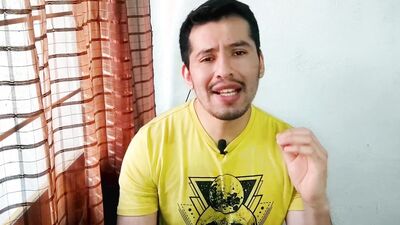 Tecnico del internet viene a mi casa y termina penetrandome con sus 20cm de vergota gruesa