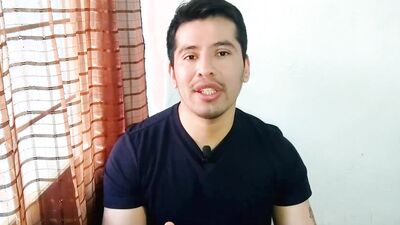 El carnicero me penetra con sus 19cm de verga en su negocio ! Me folla en el suelo.