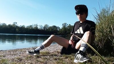 Caught wanking I stop my masturbation session outdoor but I still crave to cum cause I'm a horny boy