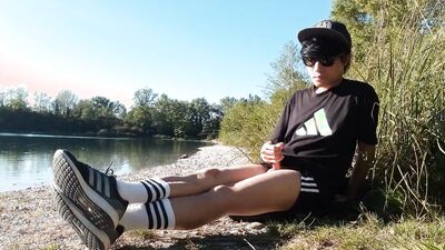 Caught wanking I stop my masturbation session outdoor but I still crave to cum cause I'm a horny boy