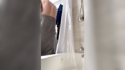 My roommate thinks he’s slick with the cam, I showered anyway.