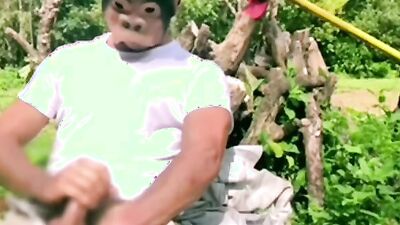 09 [homemade] A strong Japanese firefighter masturbates unpleasantly during off-duty mowing work! Th