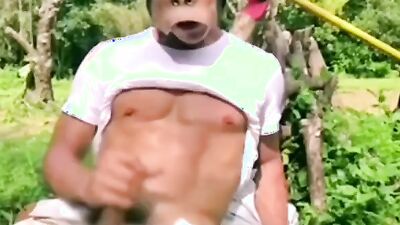 09 [homemade] A strong Japanese firefighter masturbates unpleasantly during off-duty mowing work! Th