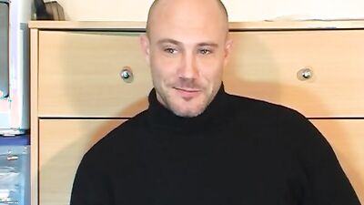 Pascal innocent straight guy serviced his cock by us.