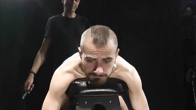 ZEUS ASS SPANKING DISCIPLINE