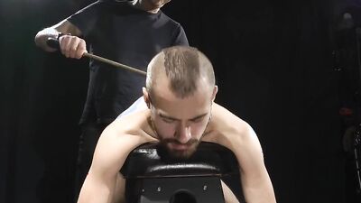 ZEUS ASS SPANKING DISCIPLINE