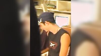 Uncut young twink fucked before cumming in working hours