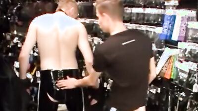 Sex toy shopping turns into hot anal sex