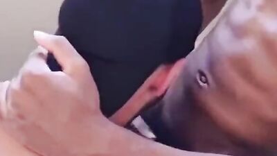 Fudendo no banheiro