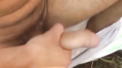 Twink receives cum in mouth after hard anal pounding outdoor