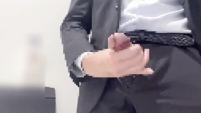 ejaculate on condom