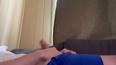 Jerk off in the afternoon!!