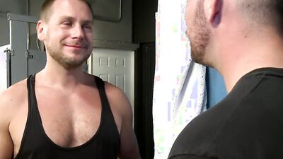 Couple Initiates Steamy 3Way in the Locker Room