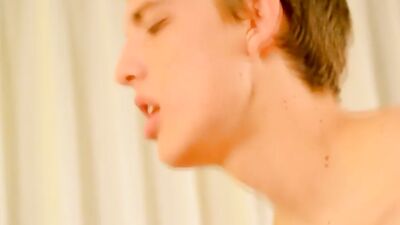 Sloppy oral for twinks before doggy time