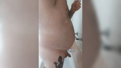 Masturbate in the shower