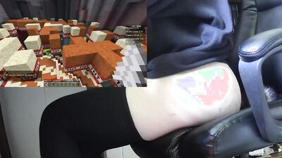 Femboy with tail plug in plays Minecraft TNT Run