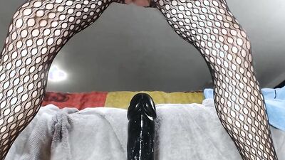 Lovitstreched does15 mins of ASS STRECTHING