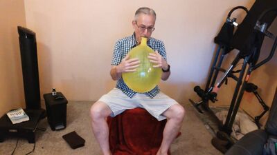 98) More Slow Q24 Balloon Inflation and Jerk Off Fun