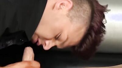 Tattooed blond homo cums after a hard ass pounding