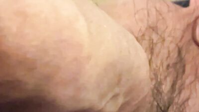 Look at my old cock and my balls