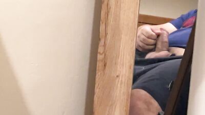 Look at my old cock and my balls